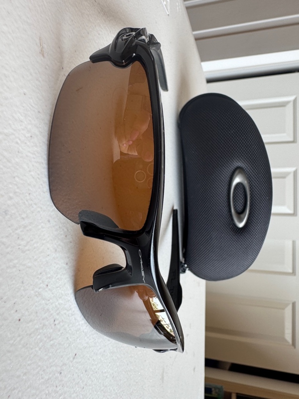 Oakley Flak 2.0 Black Sport Sunglasses with Brown Lenses with Case - Picture 5 of 6